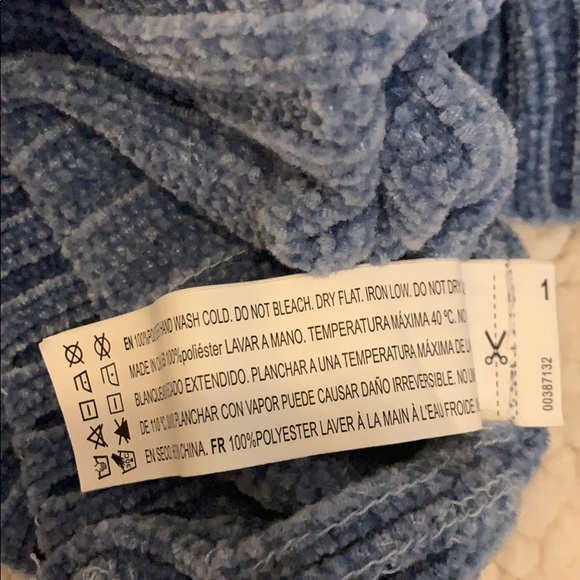 Forever 21 Sweater Crew Neck Pullover Sweater - Picture 4 of 5